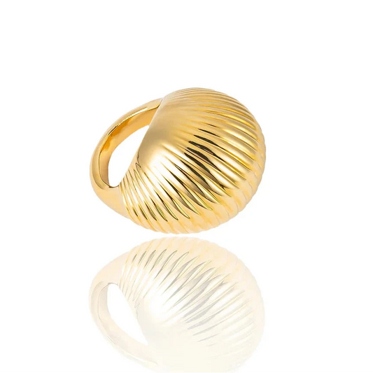 Women's Thick Croissant Ribbed Dome Ring