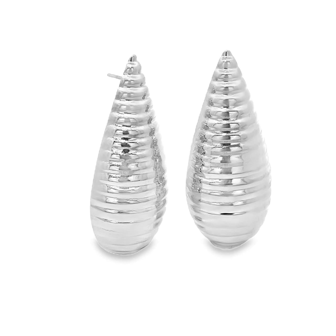 Ribbed Earrings