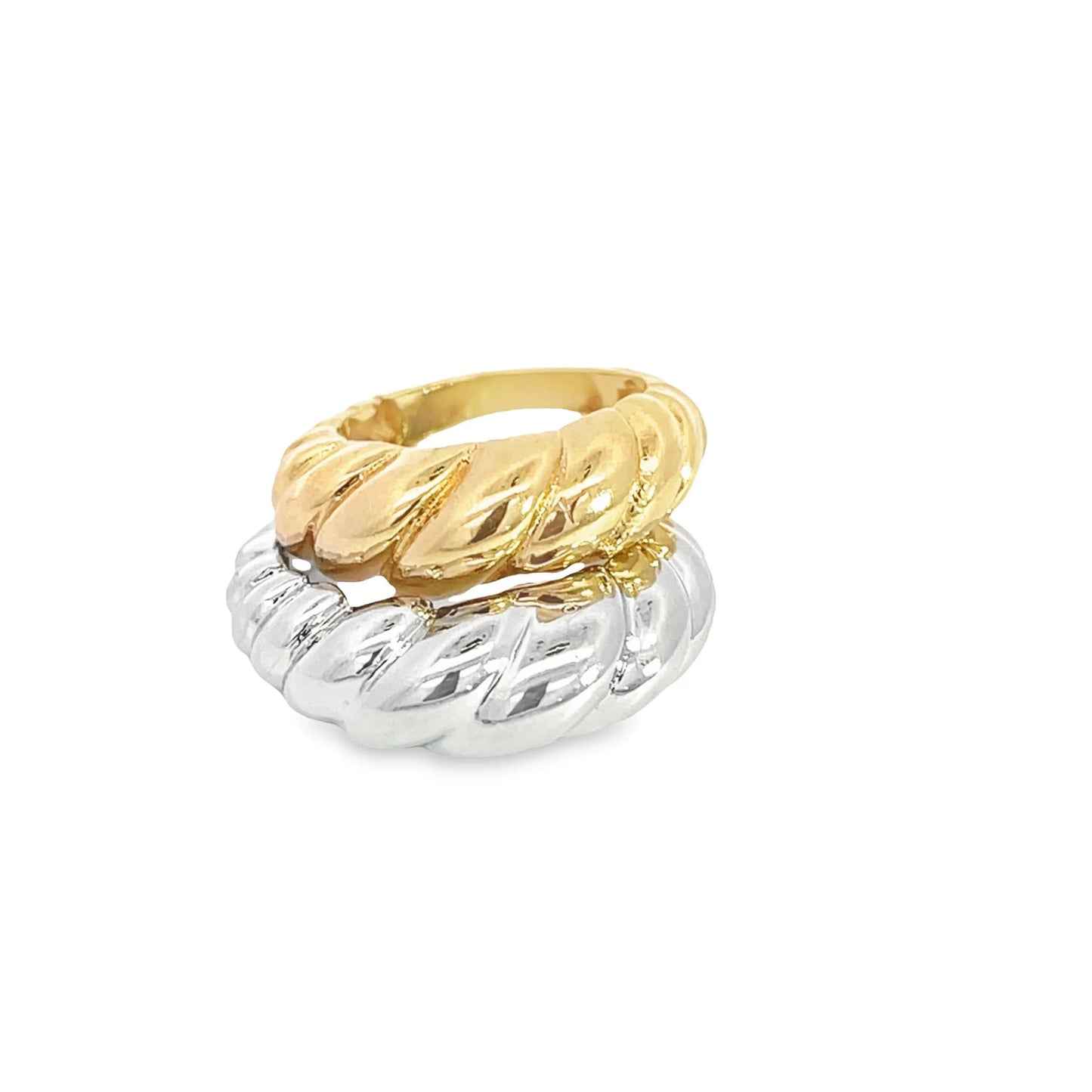 TWISTED BAND RING