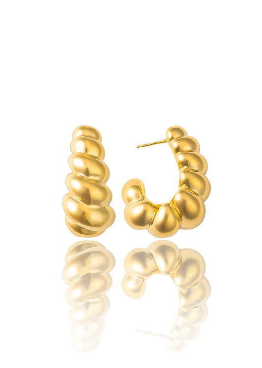 SCALLOPED J-HOOP EARRINGS - 17mm