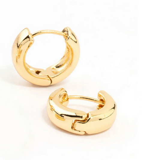 Thick Rounded Huggies