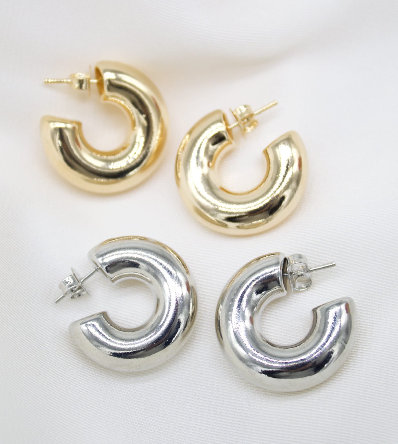 Thick Rounded C-Hoop Earrings