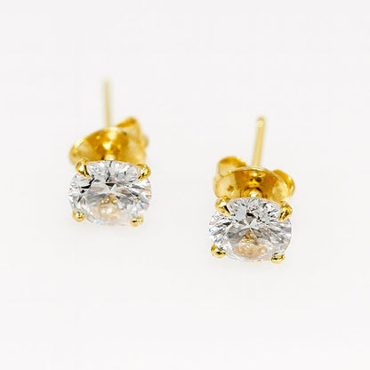 Diamond Stud Earrings-6mm